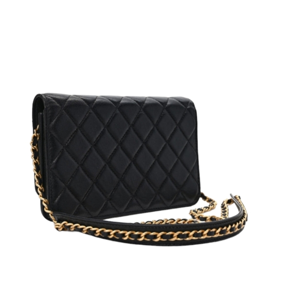 Chanel Quilted Lambskin Wallet on Chain - EUC - Picture 5 of 10